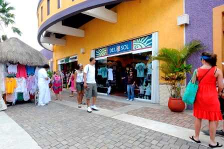Del Sol Clothing Shop